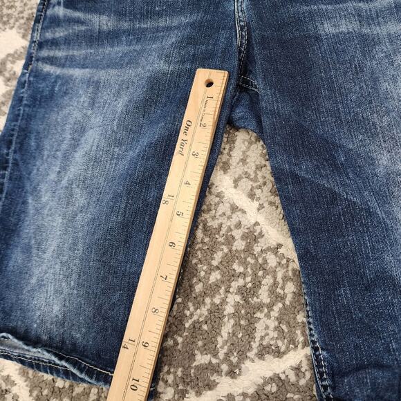 Silver jeans suki women's size 29 Jean shorts - Picture 3 of 7